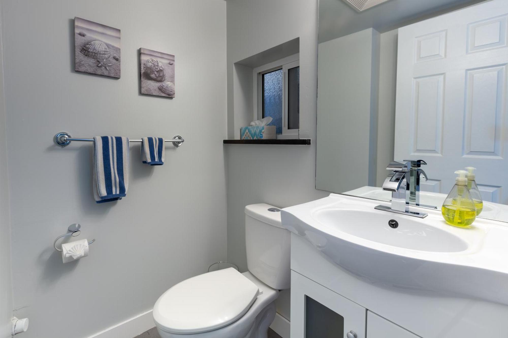 Suite Sunrise Vancouver Extérieur photo